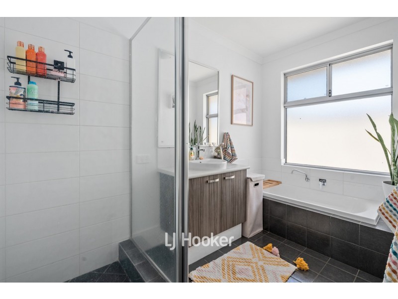 92 The Boulevard, Australind WA 6233