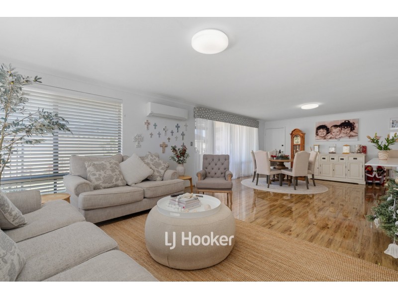 24 Chisholm Road, Dalyellup WA 6230