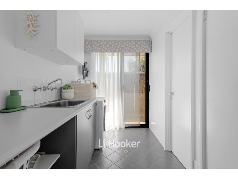 24 Chisholm Road, Dalyellup WA 6230