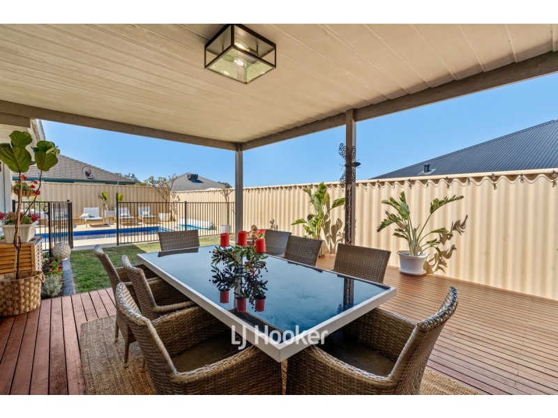 24 Chisholm Road, Dalyellup WA 6230