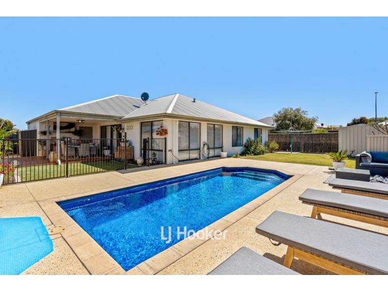 24 Chisholm Road, Dalyellup WA 6230