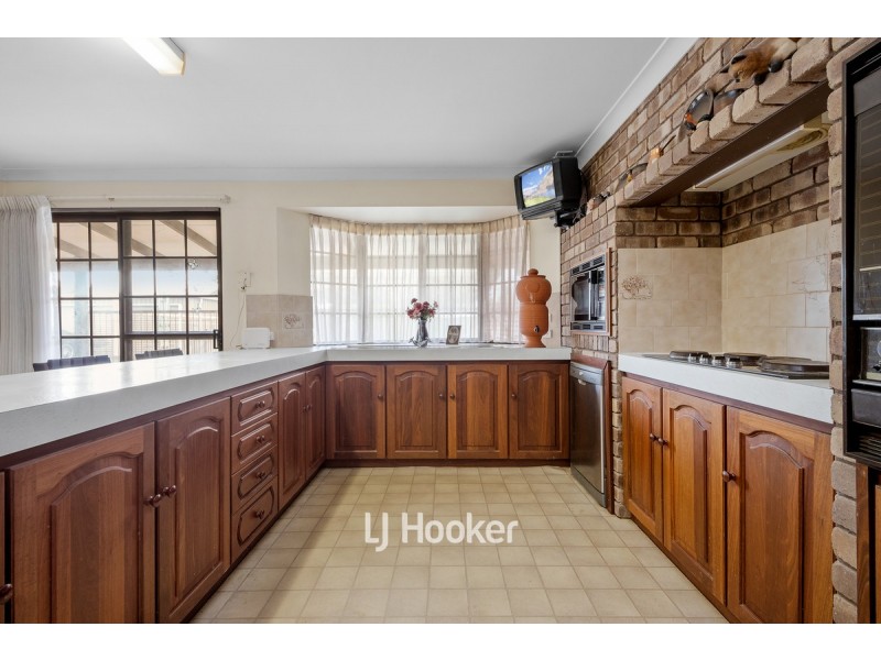 6 York Road, Collie WA 6225