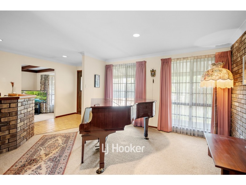 6 York Road, Collie WA 6225