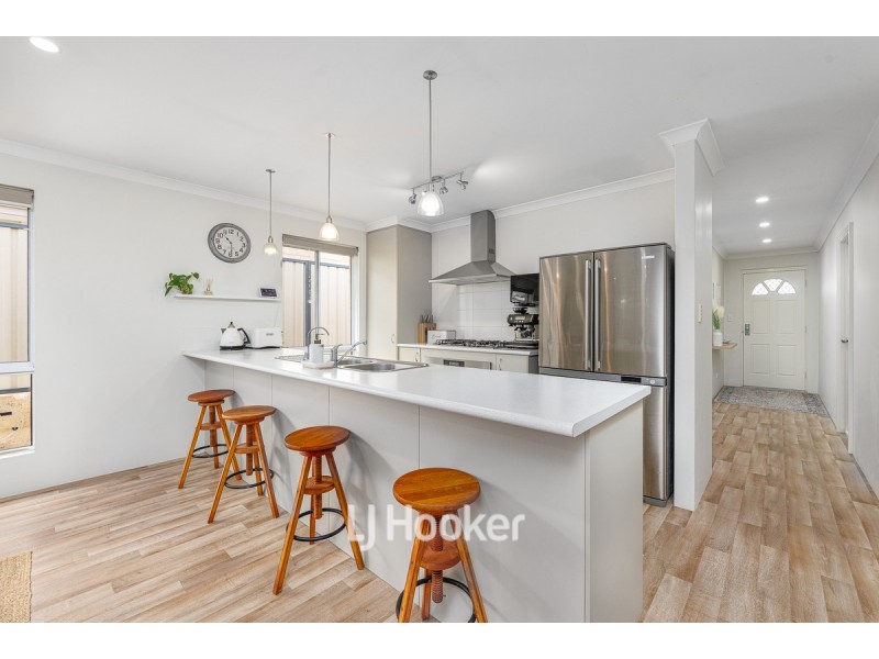 14 Coppin Place, Australind WA 6233