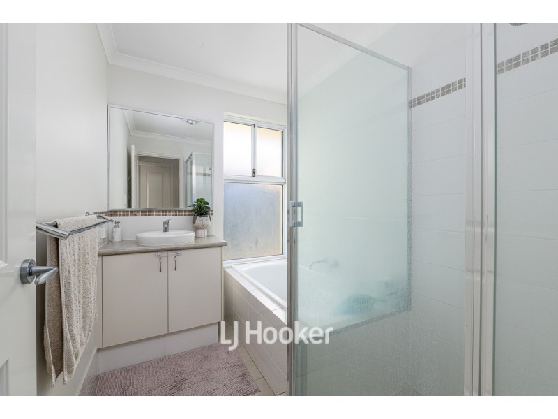 14 Coppin Place, Australind WA 6233