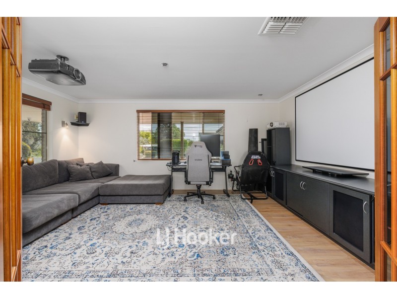 21 Sleaford Drive, Gelorup WA 6230