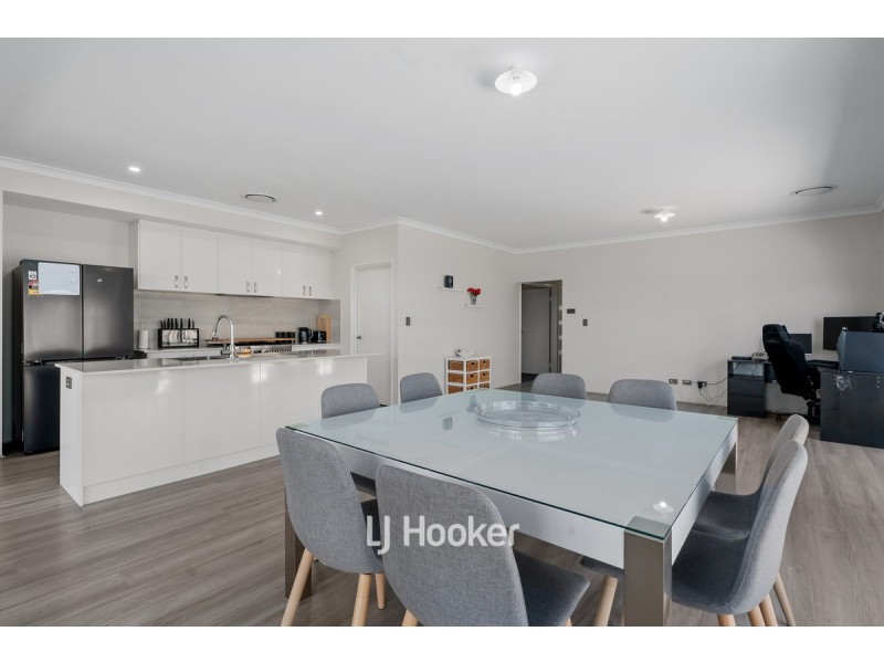 21 Chamaeleon Approach, Australind WA 6233