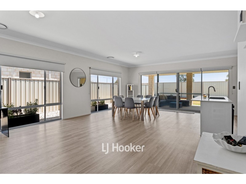 21 Chamaeleon Approach, Australind WA 6233