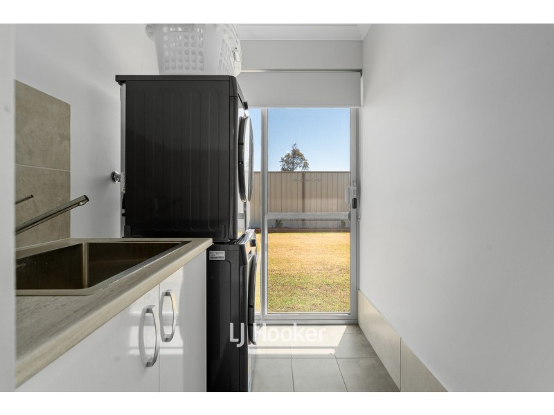 21 Chamaeleon Approach, Australind WA 6233