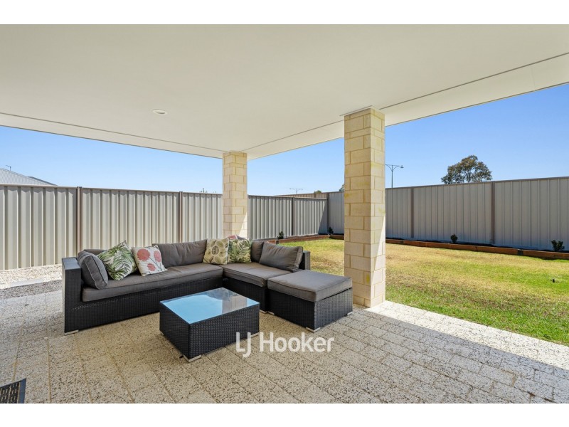 21 Chamaeleon Approach, Australind WA 6233