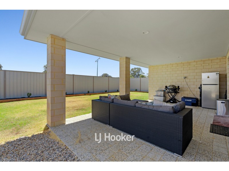 21 Chamaeleon Approach, Australind WA 6233