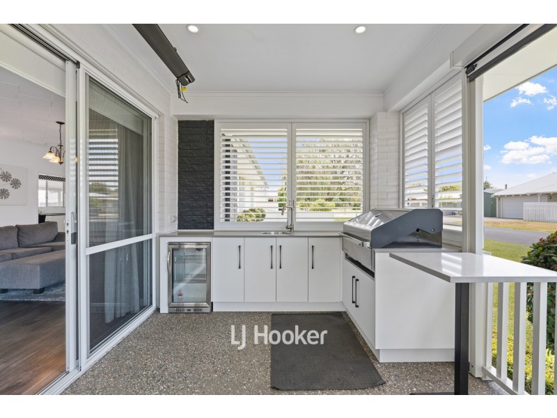 8 Earnshaw Road, West Busselton WA 6280