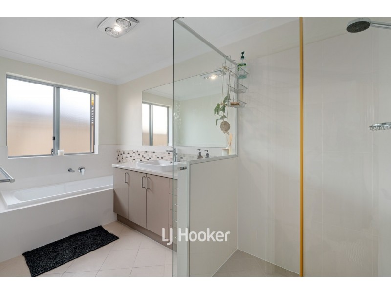 1 Wagtail Way, Collie WA 6225