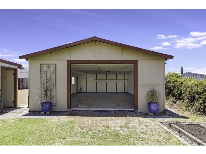 106 Jones Street, Collie WA 6225