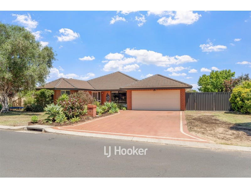 32 Hornibrook Road, Dalyellup WA 6230