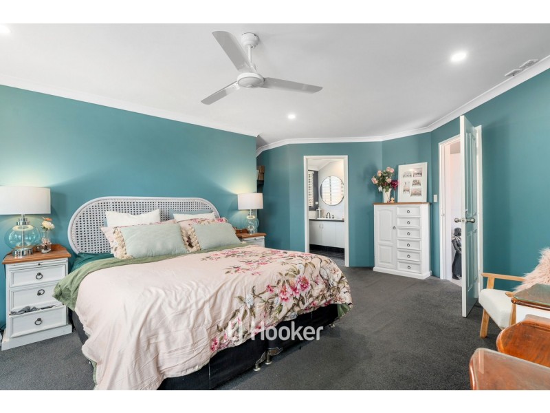 32 Hornibrook Road, Dalyellup WA 6230