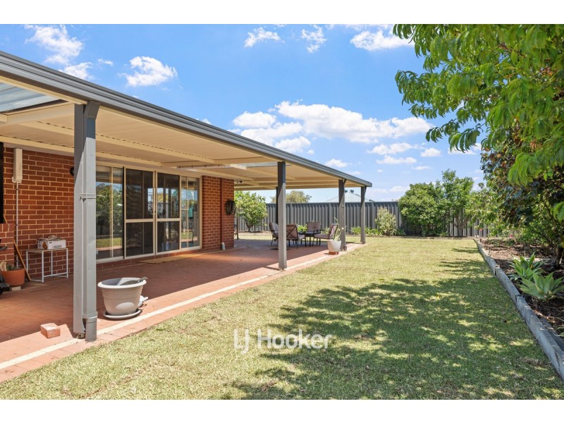 32 Hornibrook Road, Dalyellup WA 6230