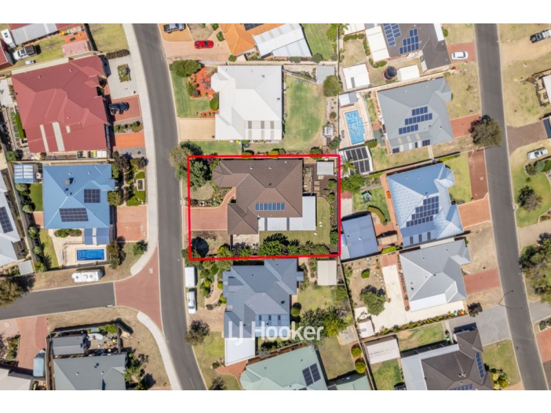 32 Hornibrook Road, Dalyellup WA 6230