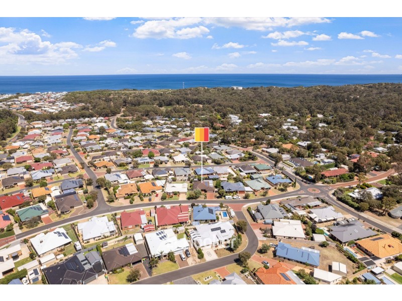 32 Hornibrook Road, Dalyellup WA 6230