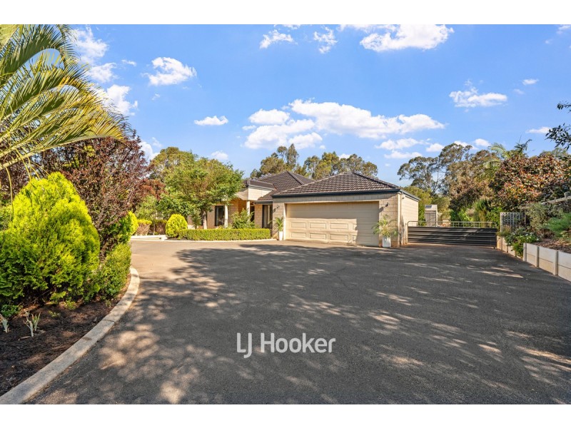 37 Maidment Parade, Dalyellup WA 6230