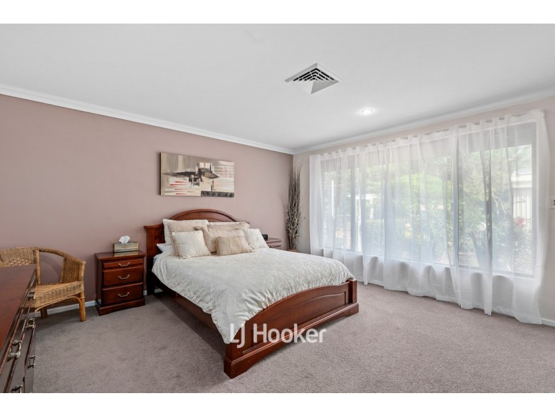 37 Maidment Parade, Dalyellup WA 6230