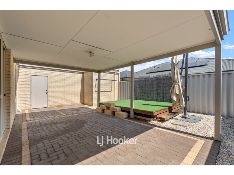 2 Milesi Bend, Dalyellup WA 6230