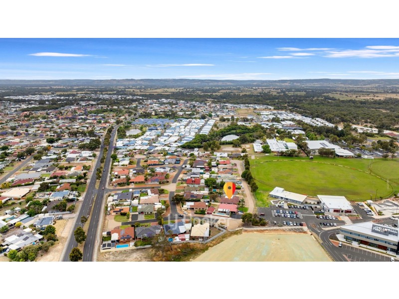 4 Cowin Gardens, Eaton WA 6232