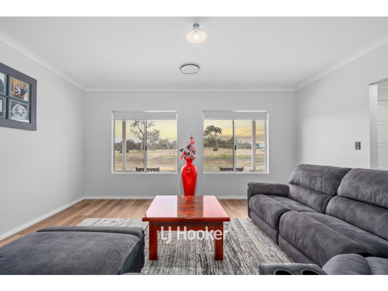 100 Holland Loop, Crooked Brook WA 6236