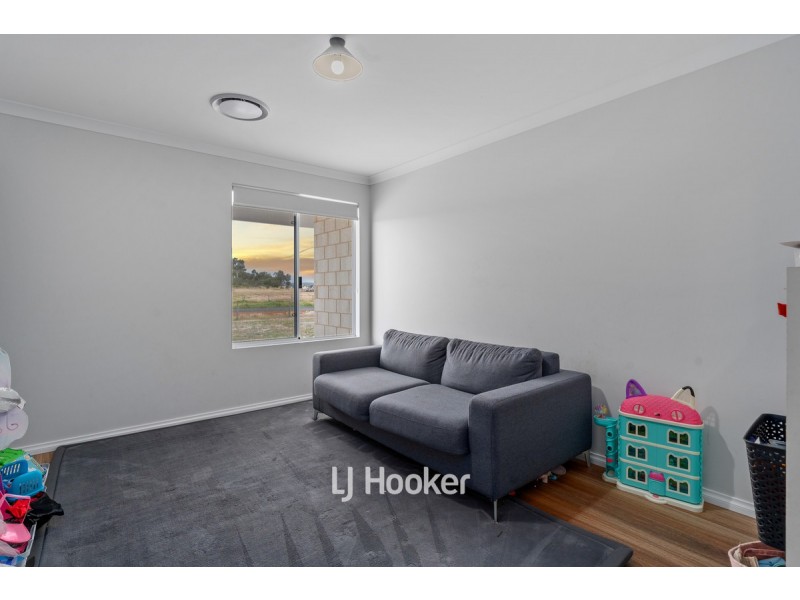 100 Holland Loop, Crooked Brook WA 6236