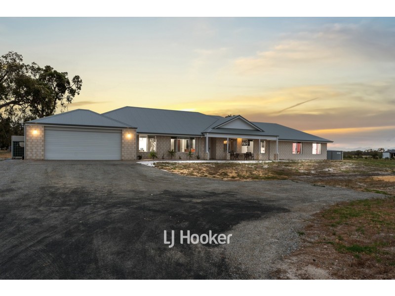 100 Holland Loop, Crooked Brook WA 6236