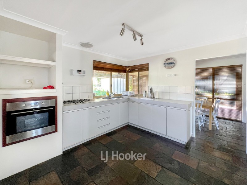 4 Wallaroo Way, Australind WA 6233