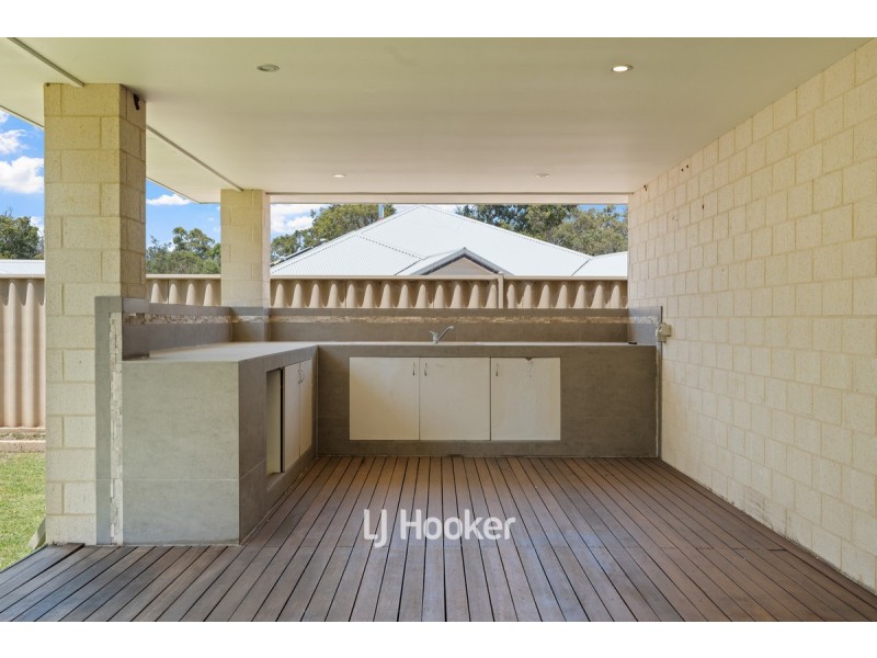 7 Cygnet Court, Millbridge WA 6232