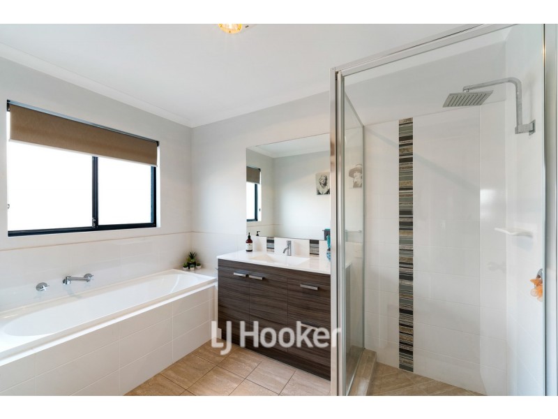 37 Lanyard Boulevard, Geographe WA 6280
