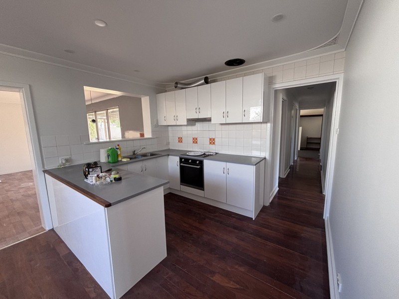 25 Macqueen Crescent, South Bunbury WA 6230