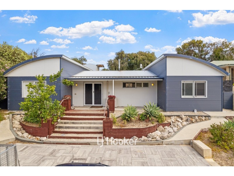 6 Yalgorup Court, Preston Beach WA 6215