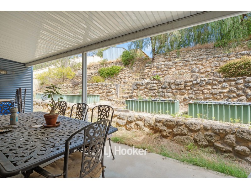 6 Yalgorup Court, Preston Beach WA 6215