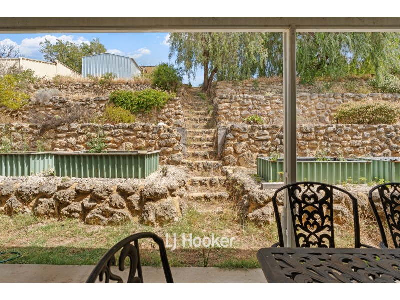 6 Yalgorup Court, Preston Beach WA 6215