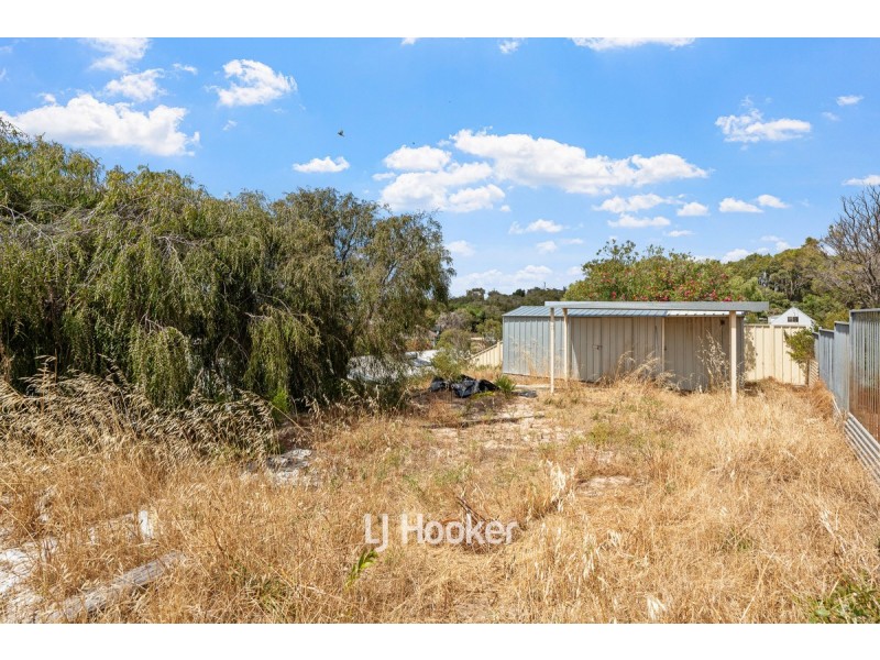 6 Yalgorup Court, Preston Beach WA 6215