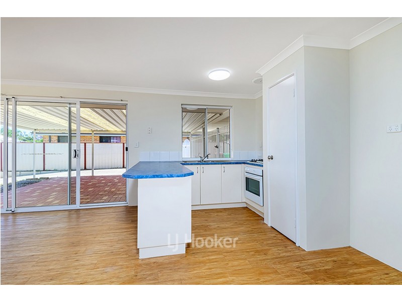 72 Somerville Drive, College Grove WA 6230