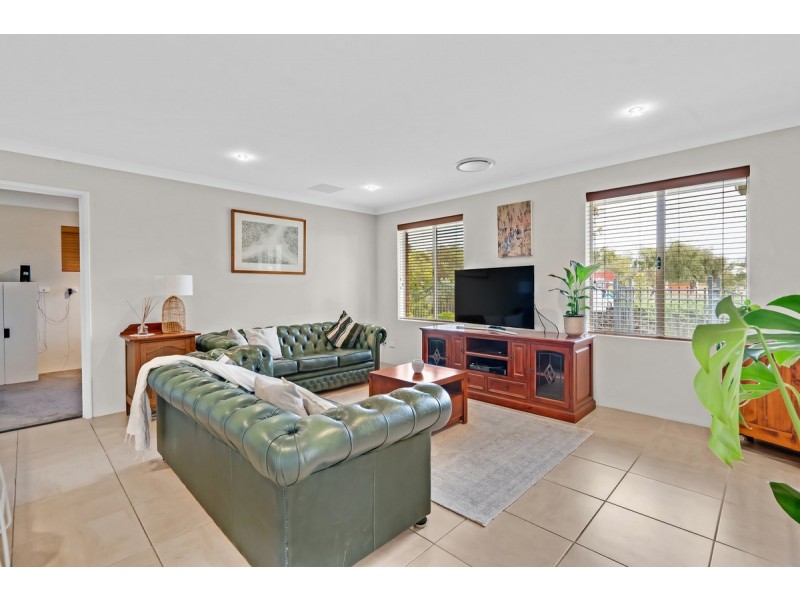 14 De Grey Lane, Eaton WA 6232