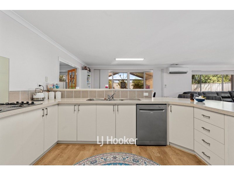 3 Onyx Brace, Australind WA 6233