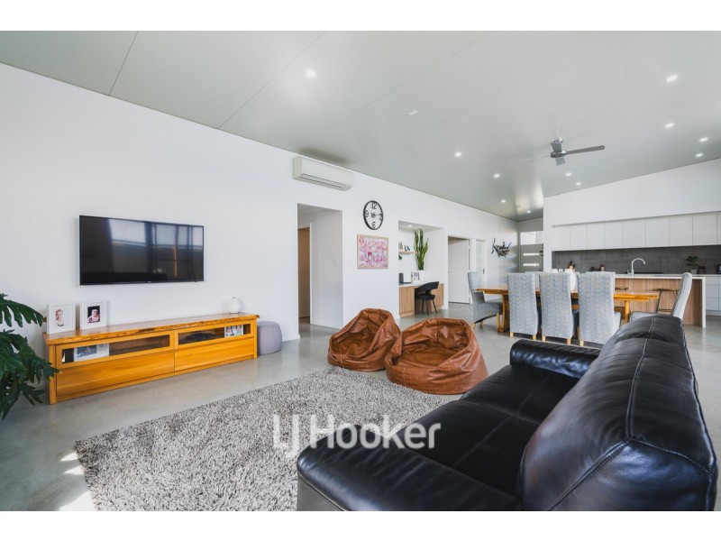 51 Gibson Drive, Dunsborough WA 6281