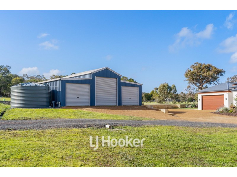 20 Hebrides Close, Quindalup WA 6281