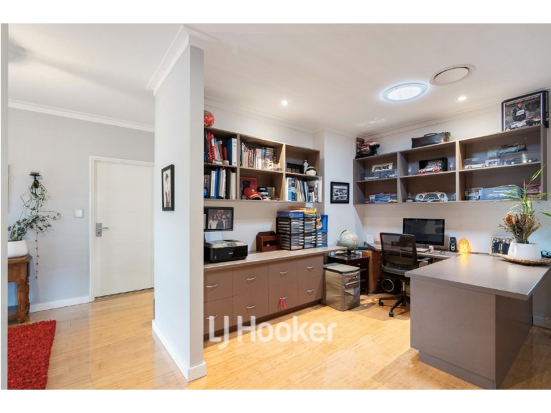 20 Hebrides Close, Quindalup WA 6281