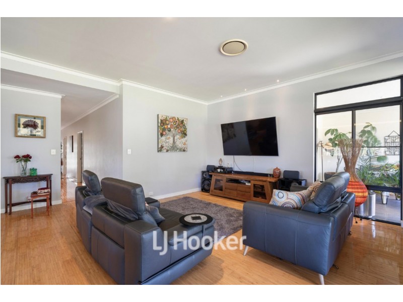20 Hebrides Close, Quindalup WA 6281