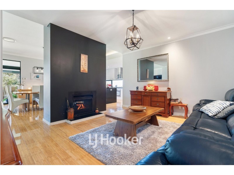 20 Hebrides Close, Quindalup WA 6281