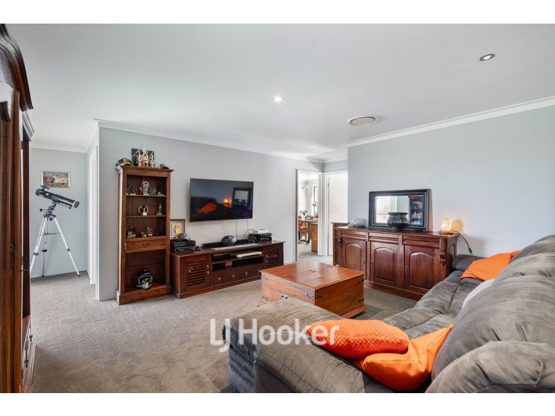 20 Hebrides Close, Quindalup WA 6281