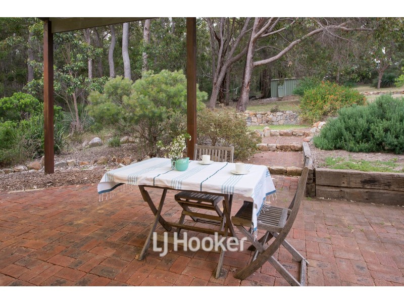 18 The Dell Retreat, Yallingup WA 6282