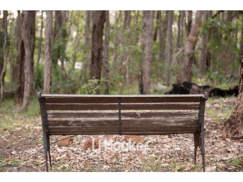 18 The Dell Retreat, Yallingup WA 6282