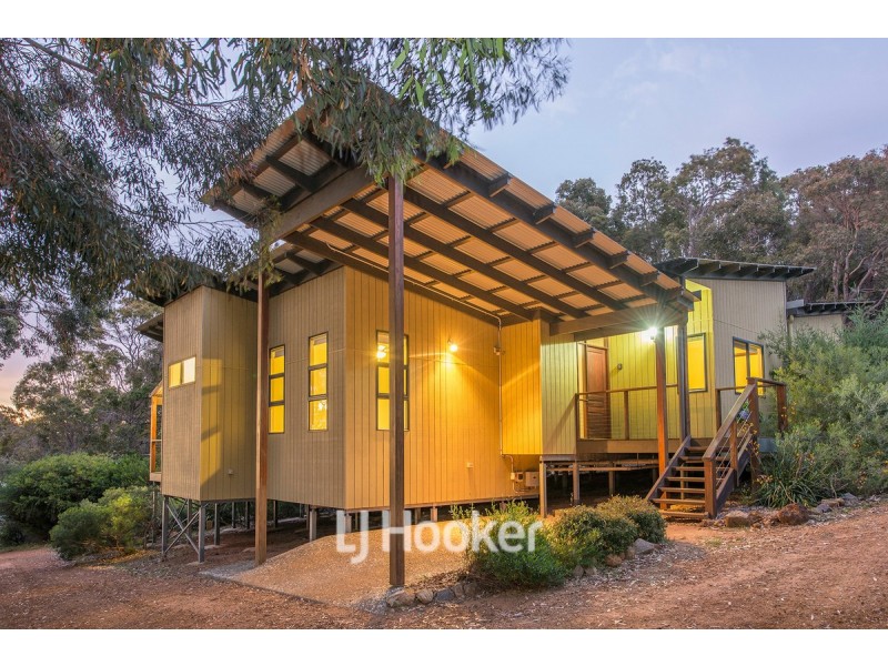18 The Dell Retreat, Yallingup WA 6282